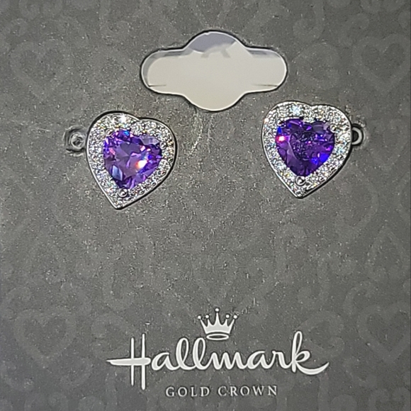 ❤️ Hallmark Purple Faux Tanzanite/Amethyst & Faux Diamond Heart Stud Earrings - Picture 2 of 7